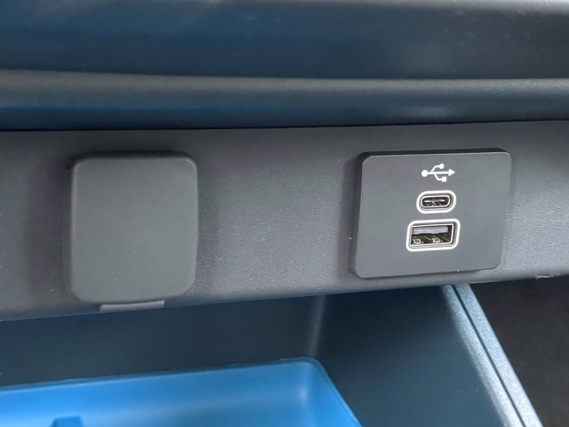 2026 Space White Metallic Ford Maverick XLT Crew Cab Pickup FWD Truck