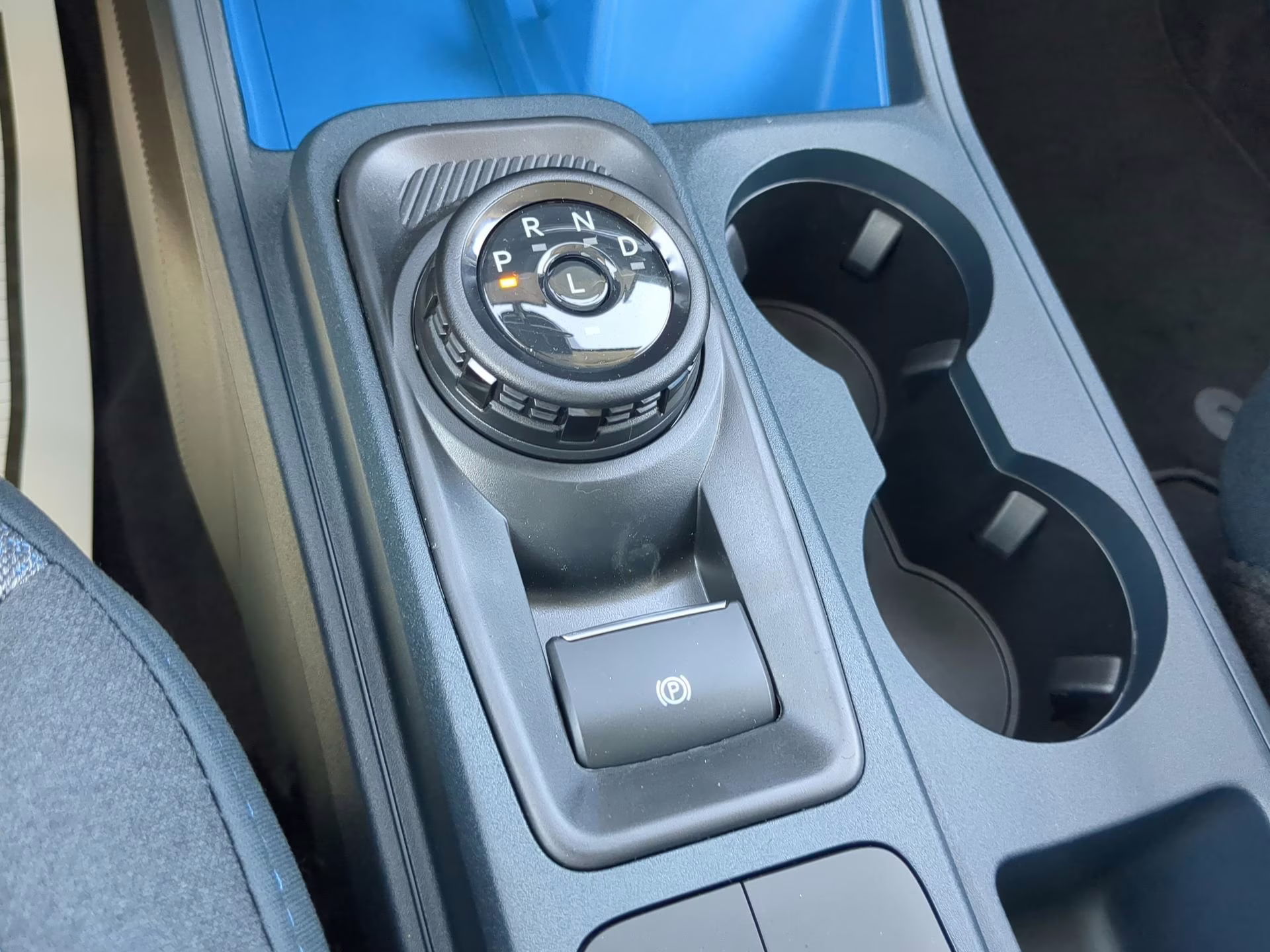 2026 Space White Metallic Ford Maverick XLT Crew Cab Pickup FWD Truck