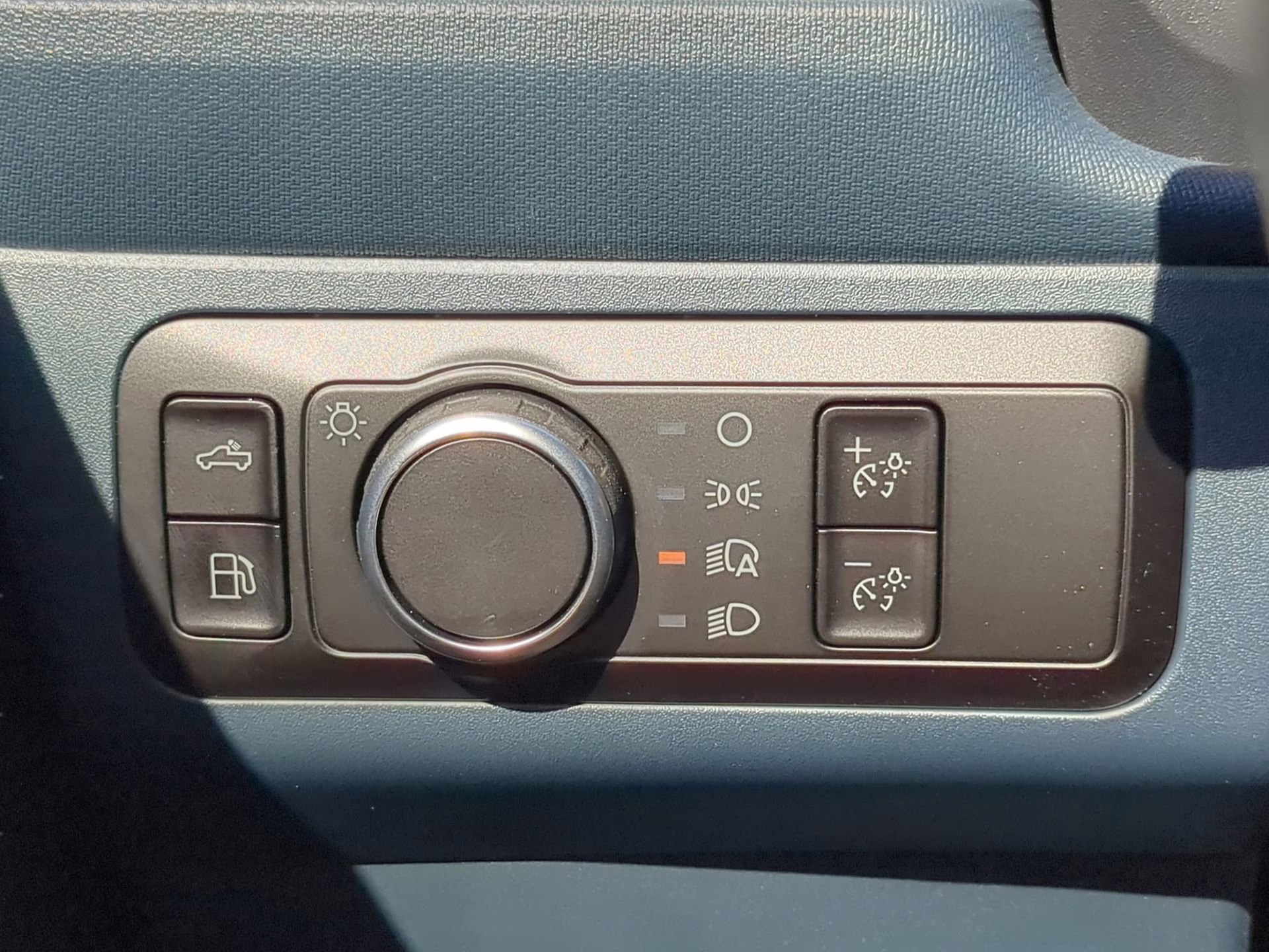 2026 Space White Metallic Ford Maverick XLT Crew Cab Pickup FWD Truck