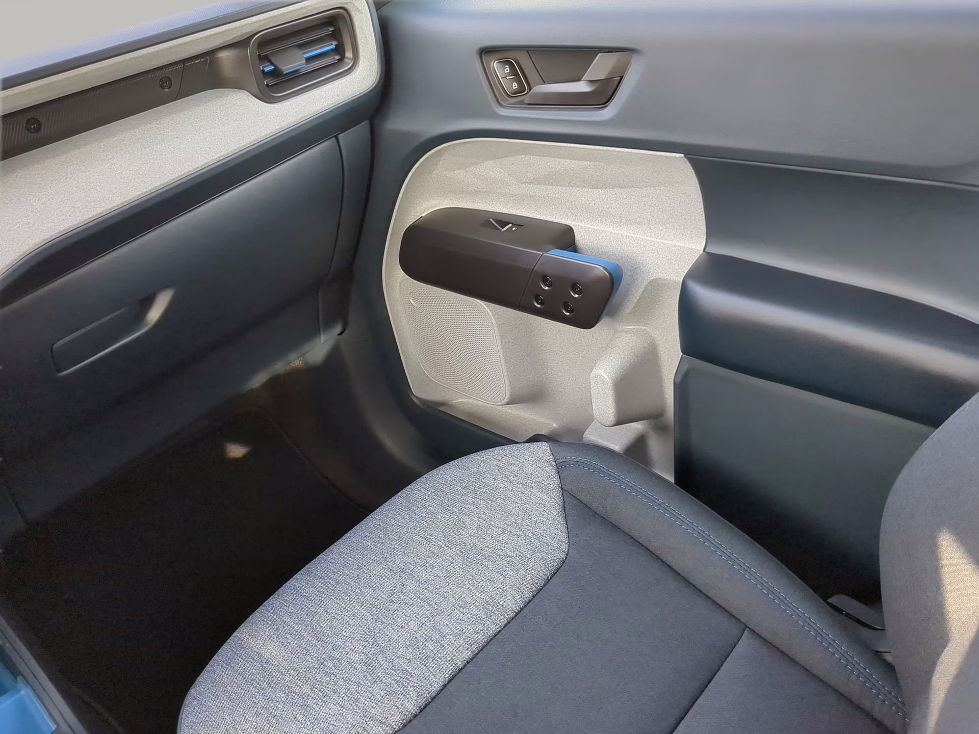 2026 Carbonized Gray Metallic Ford Maverick XLT Crew Cab Pickup FWD Truck