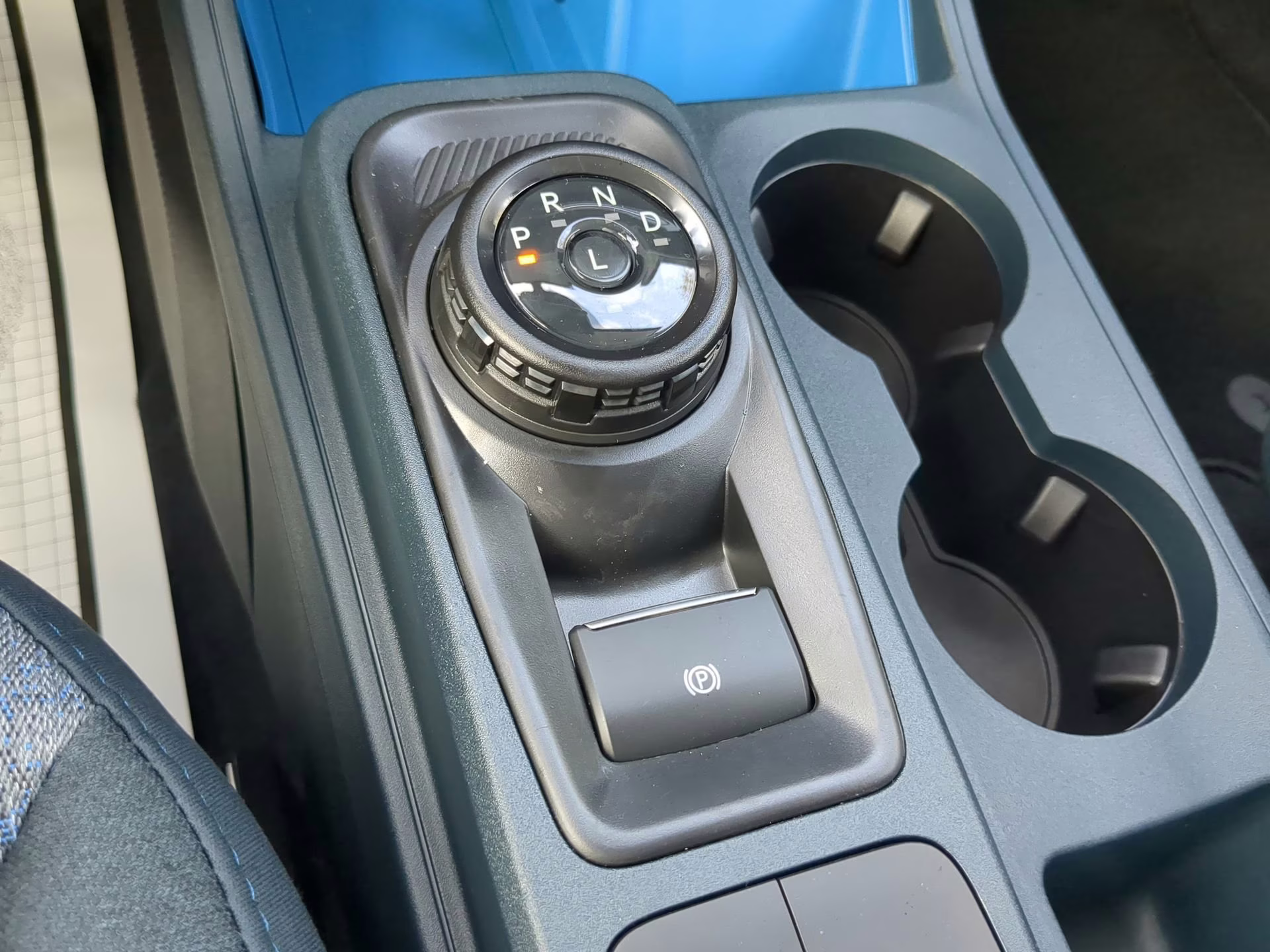 2026 Carbonized Gray Metallic Ford Maverick XLT Crew Cab Pickup FWD Truck