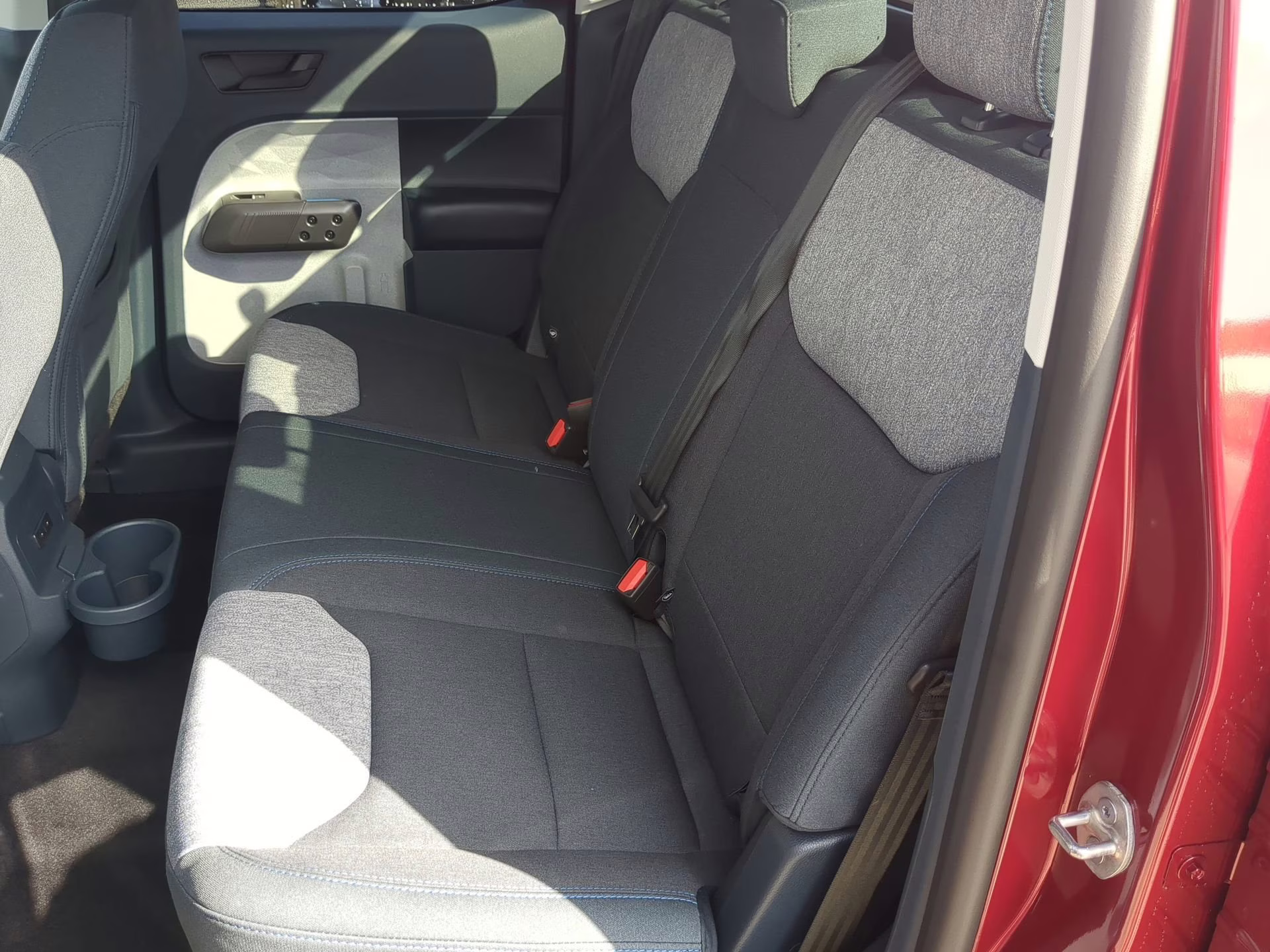 2026 Ruby Red Metallic Tinted Clearcoat Ford Maverick XLT Crew Cab Pickup FWD Truck