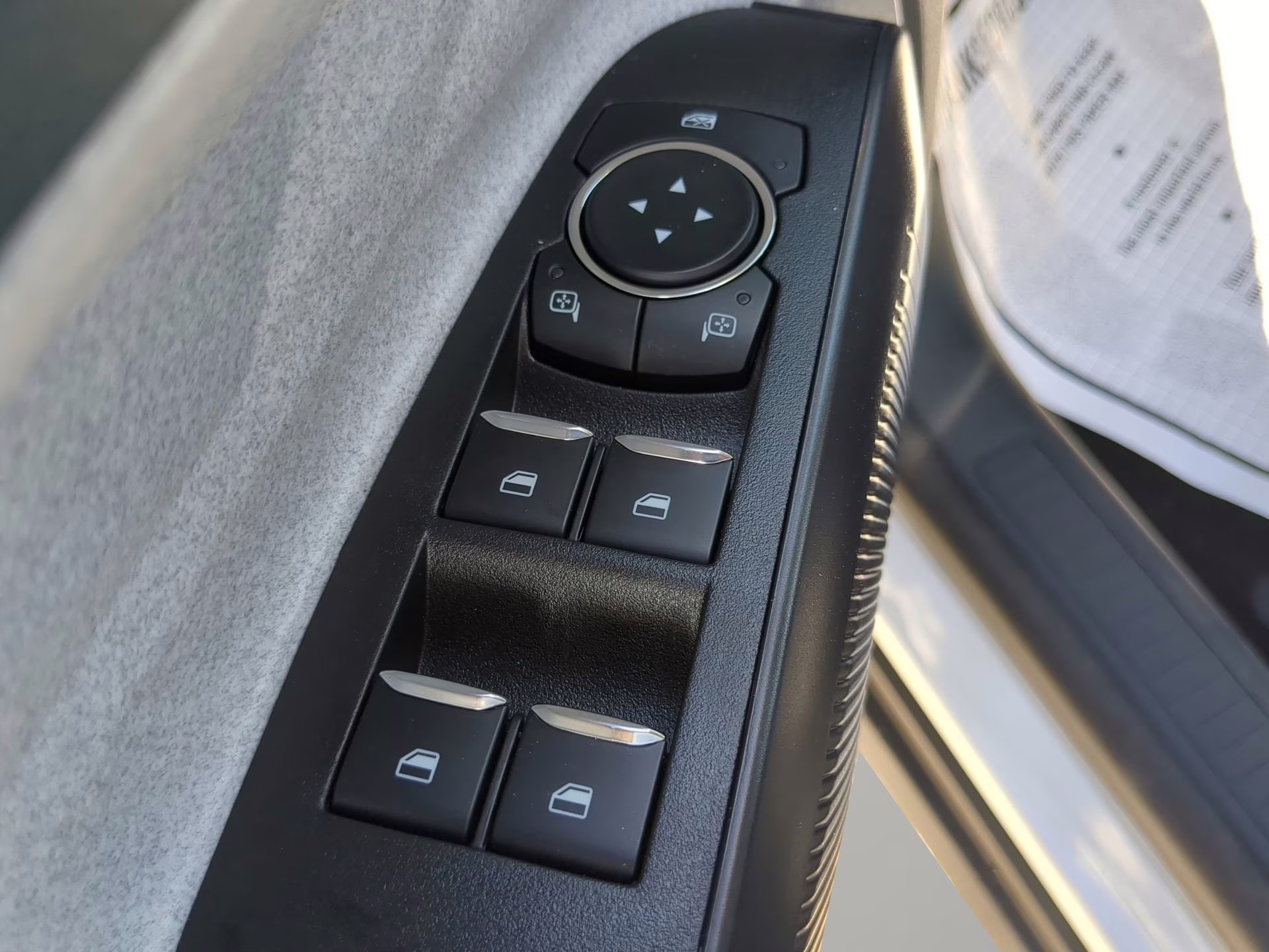 2026 Oxford White Ford Maverick XLT Crew Cab Pickup AWD Truck