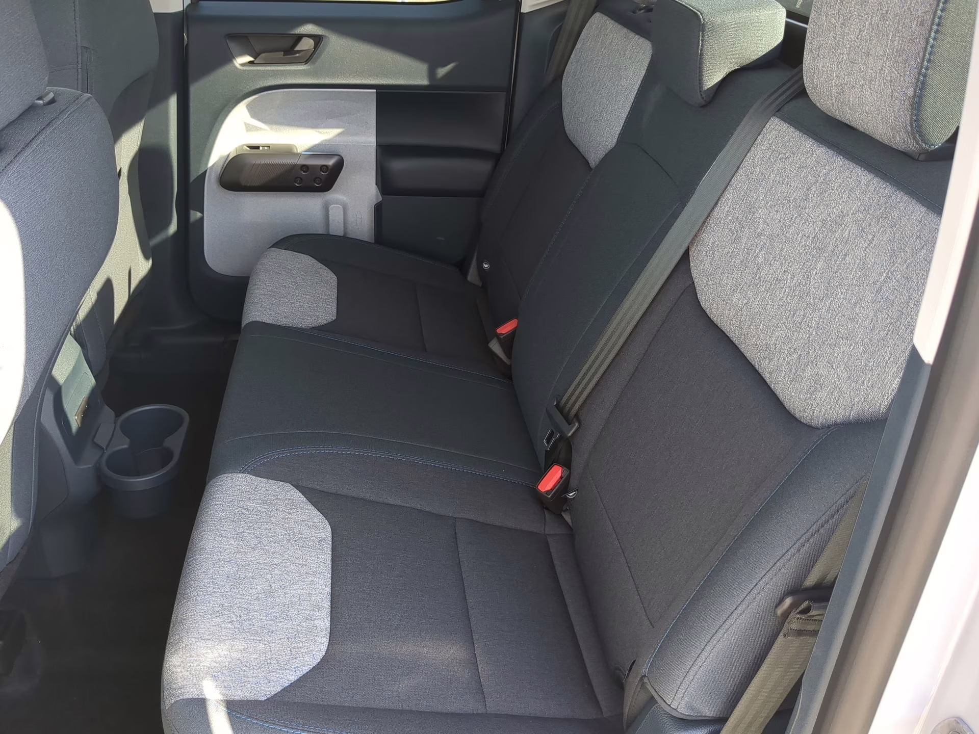 2026 Space White Metallic Ford Maverick XLT Crew Cab Pickup AWD Truck