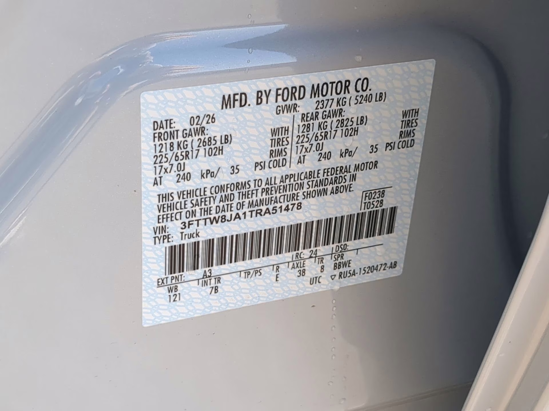 2026 Space White Metallic Ford Maverick XLT Crew Cab Pickup AWD Truck