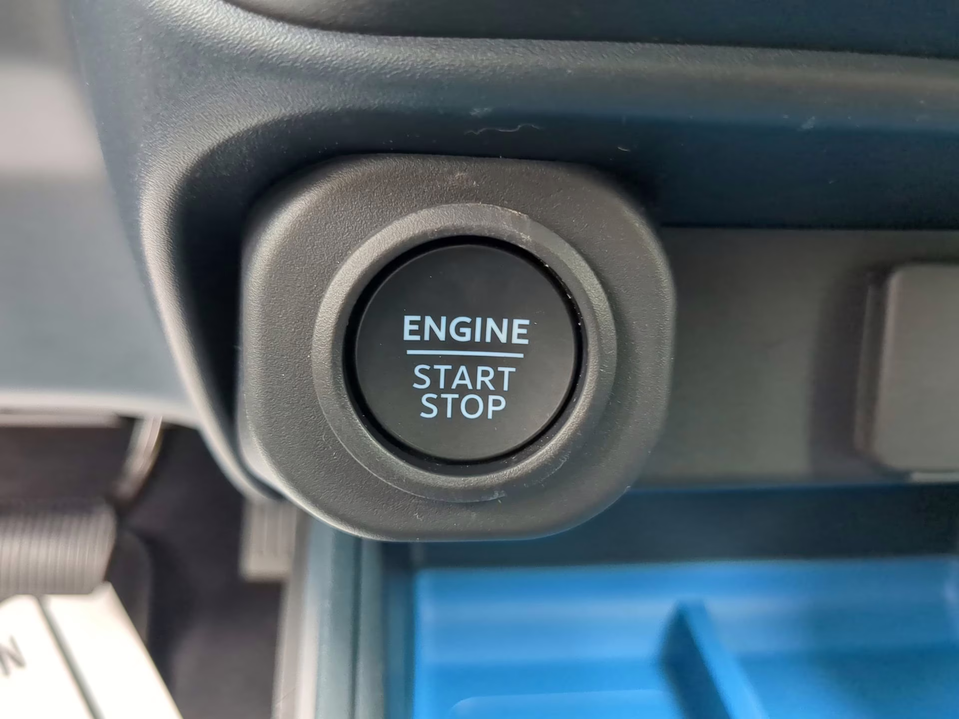 2026 Shadow Black Ford Maverick XLT Crew Cab Pickup AWD Truck