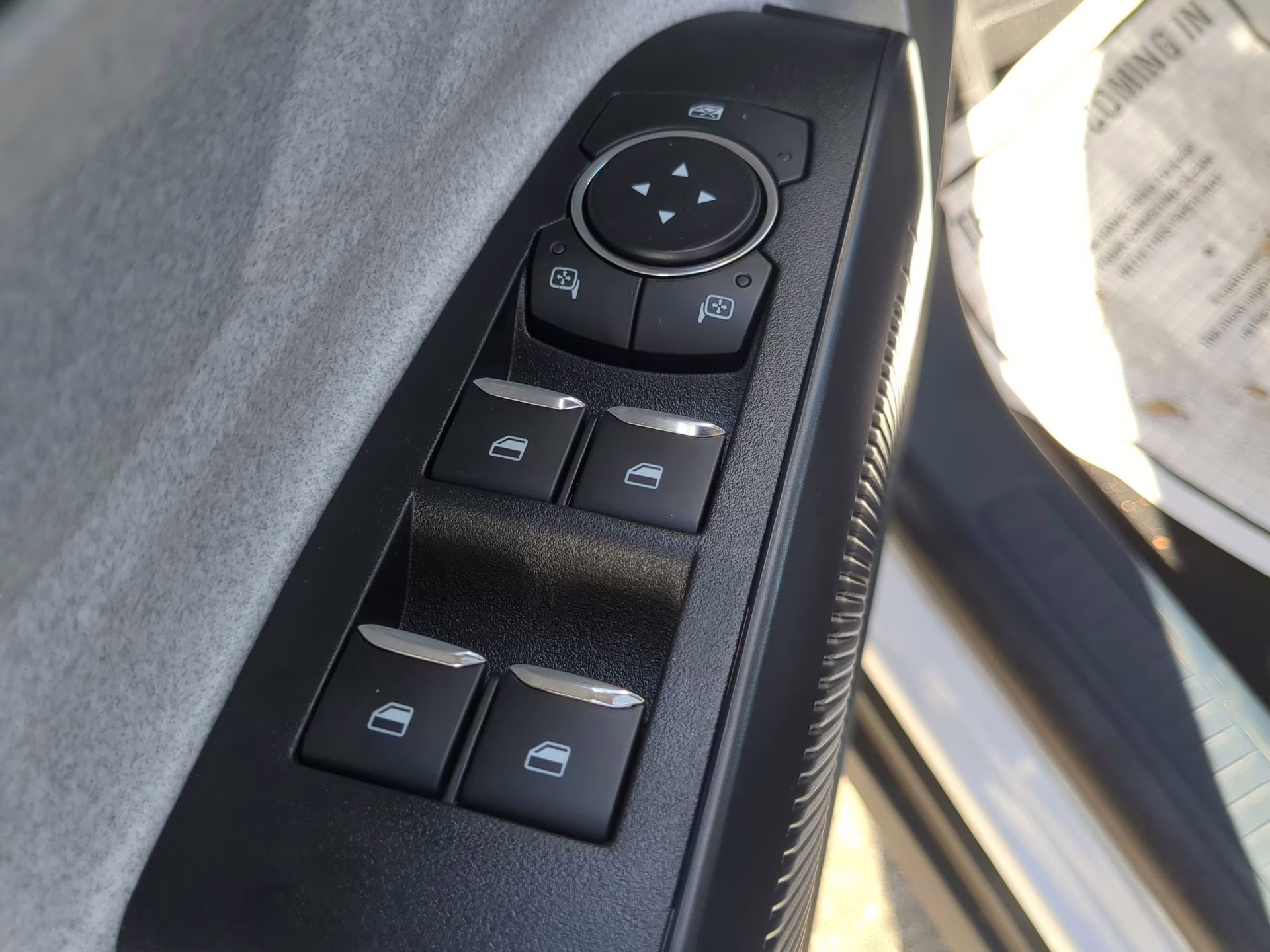 2026 Oxford White Ford Maverick XLT Crew Cab Pickup AWD Truck