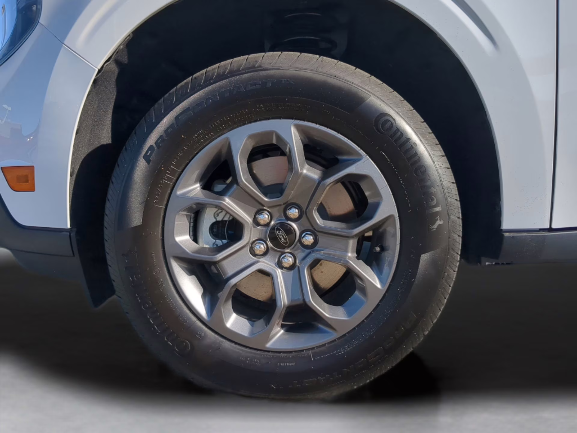 2026 Oxford White Ford Maverick XLT Crew Cab Pickup AWD Truck