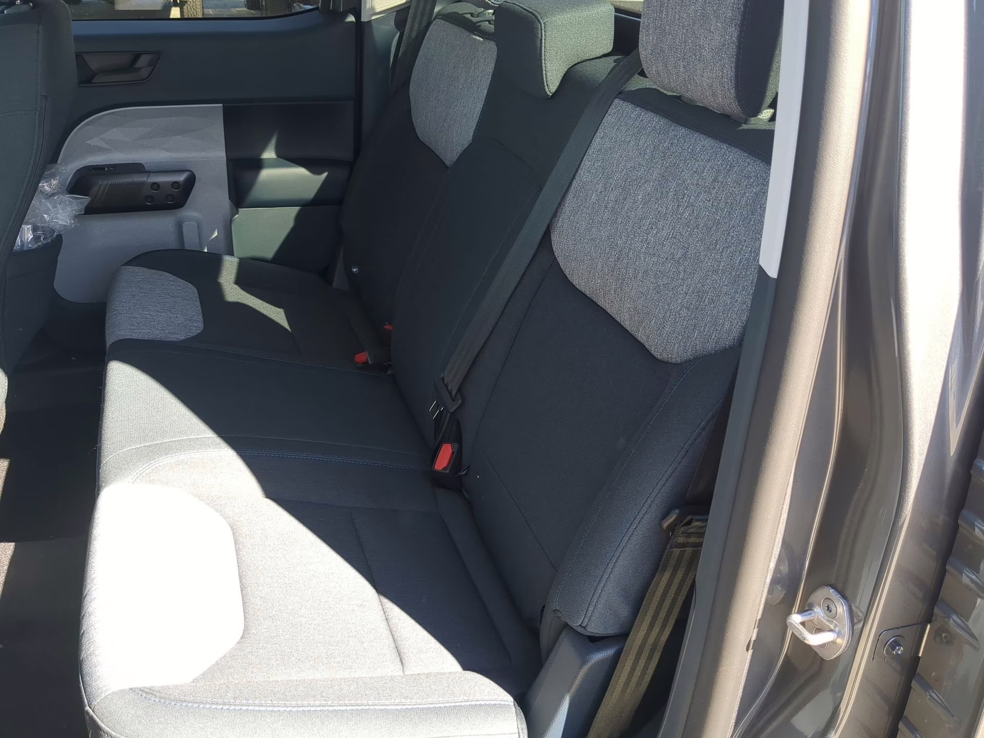 2026 Carbonized Gray Metallic Ford Maverick XLT Crew Cab Pickup AWD Truck