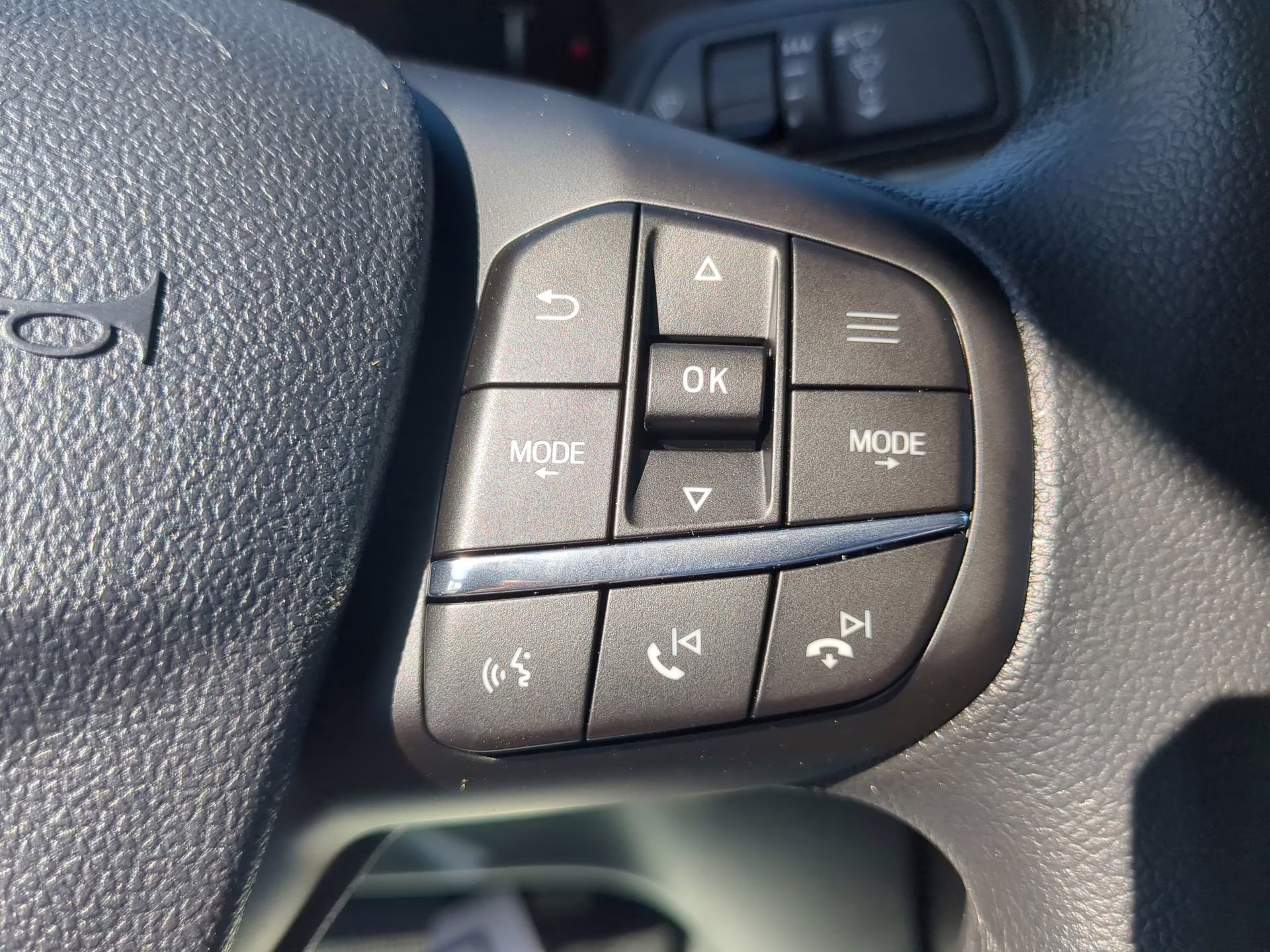 2026 Carbonized Gray Metallic Ford Maverick XLT Crew Cab Pickup AWD Truck