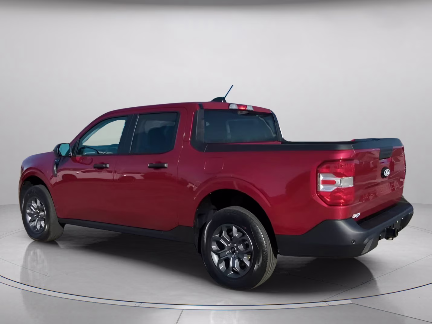 2026 Ruby Red Metallic Tinted Clearcoat Ford Maverick XLT Crew Cab Pickup AWD Truck