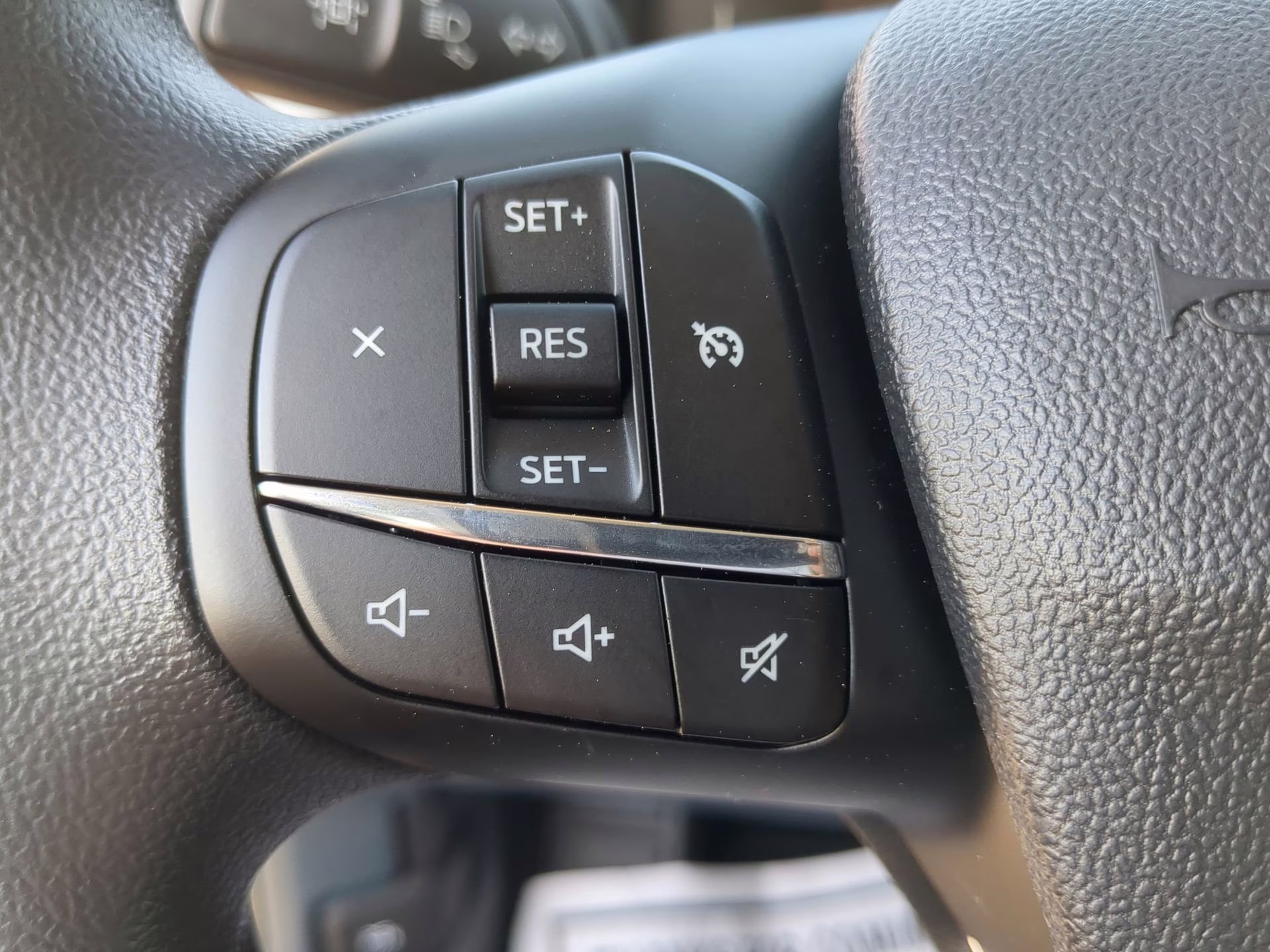 2026 Ruby Red Metallic Tinted Clearcoat Ford Maverick XLT Crew Cab Pickup AWD Truck