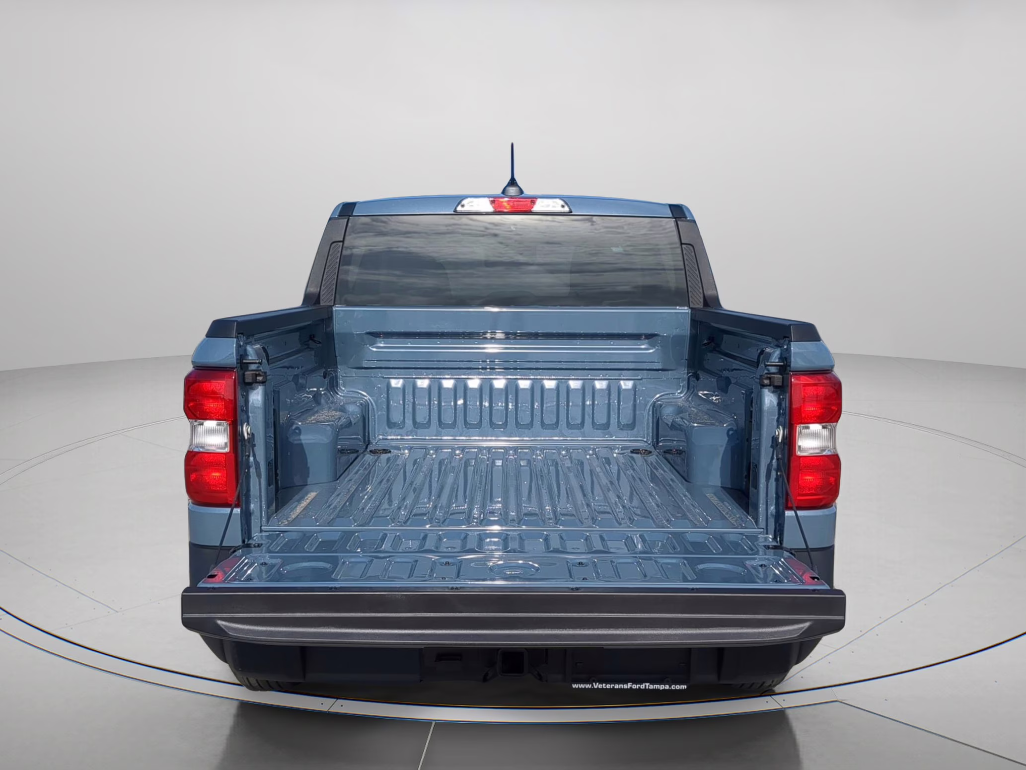 2026 Azure Gray Metallic Tri-Coat Ford Maverick XLT Crew Cab Pickup AWD Truck