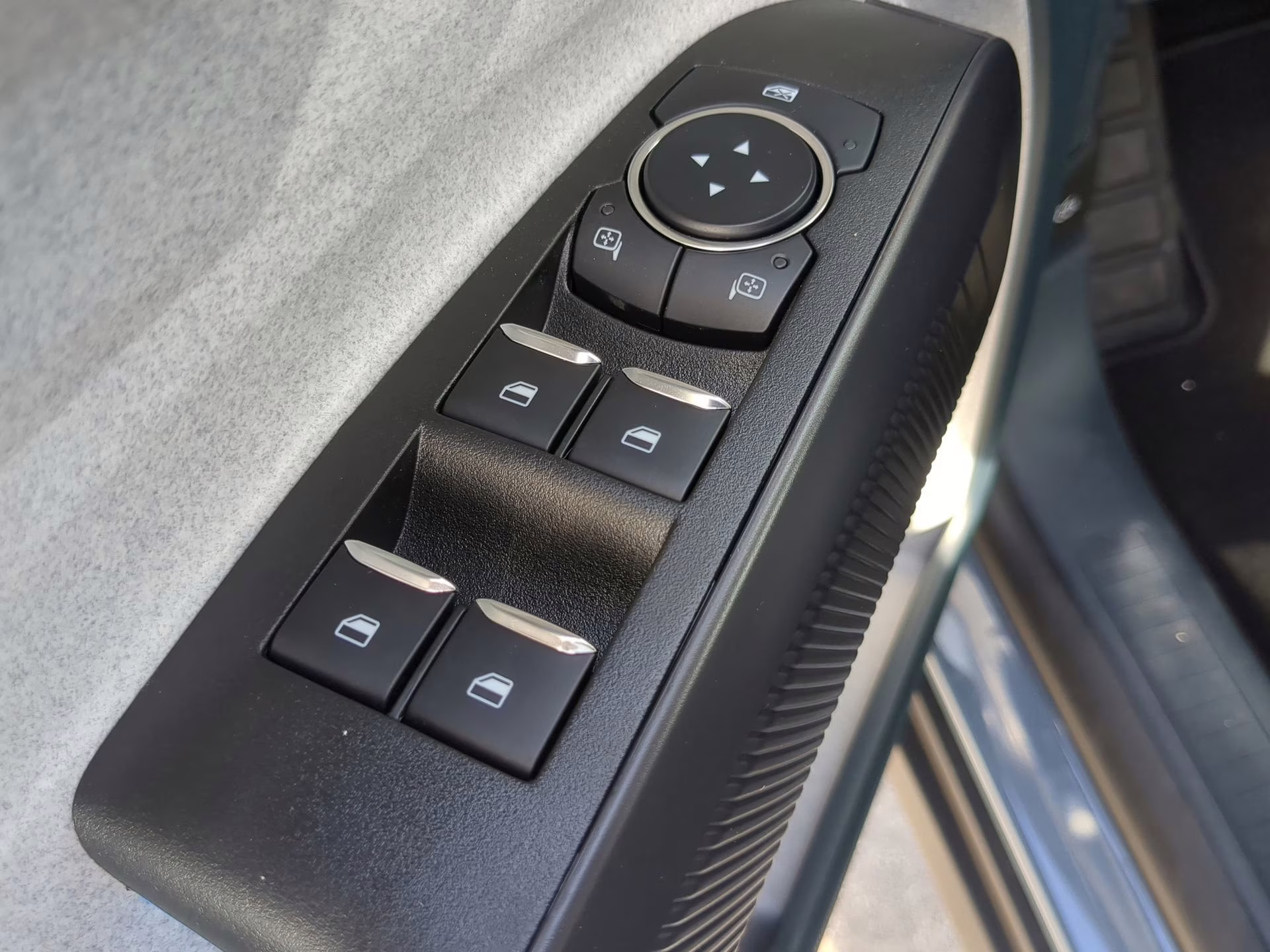 2026 Azure Gray Metallic Tri-Coat Ford Maverick XLT Crew Cab Pickup AWD Truck