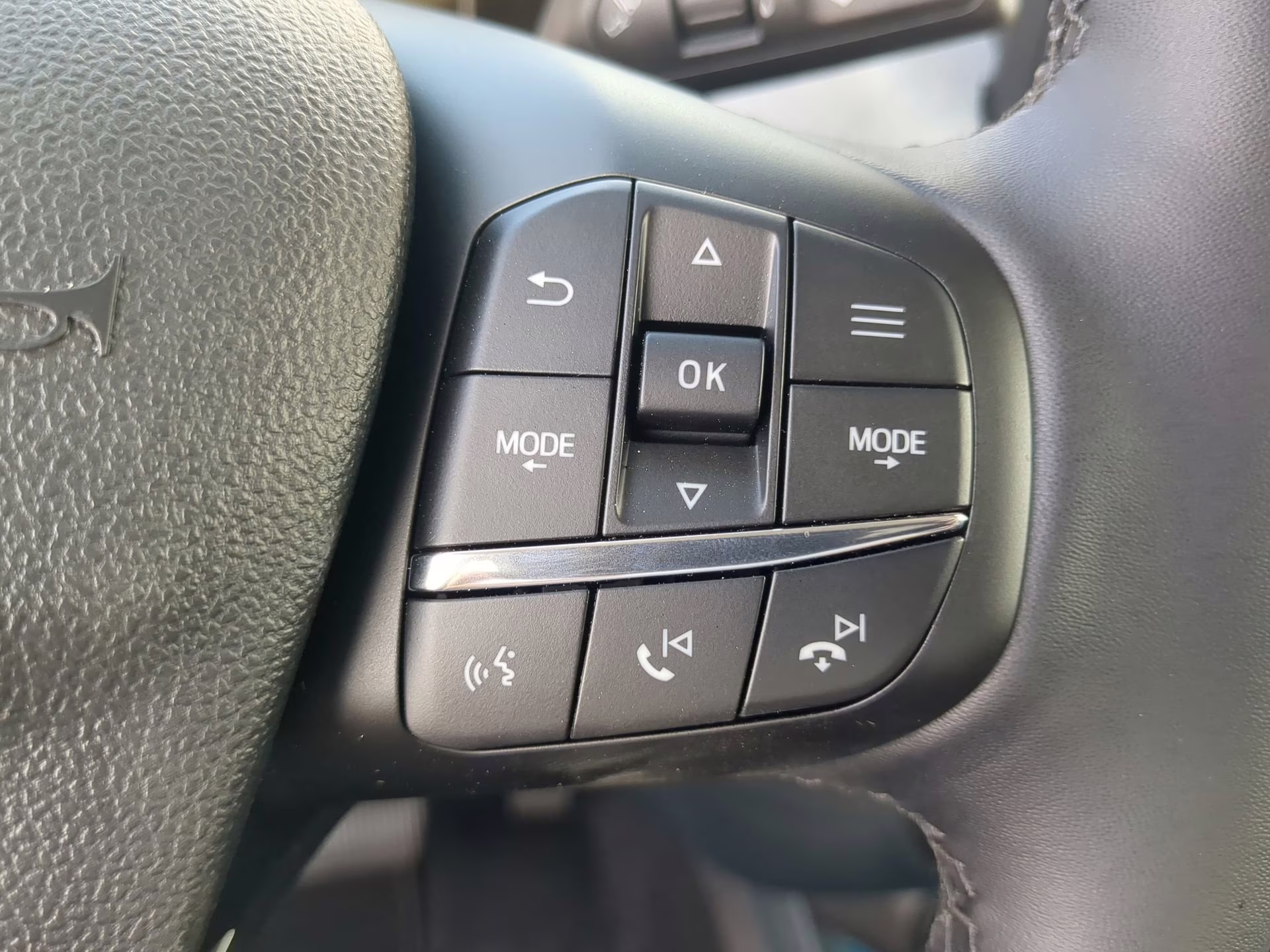 2026 Azure Gray Metallic Tri-Coat Ford Maverick XLT Crew Cab Pickup AWD Truck