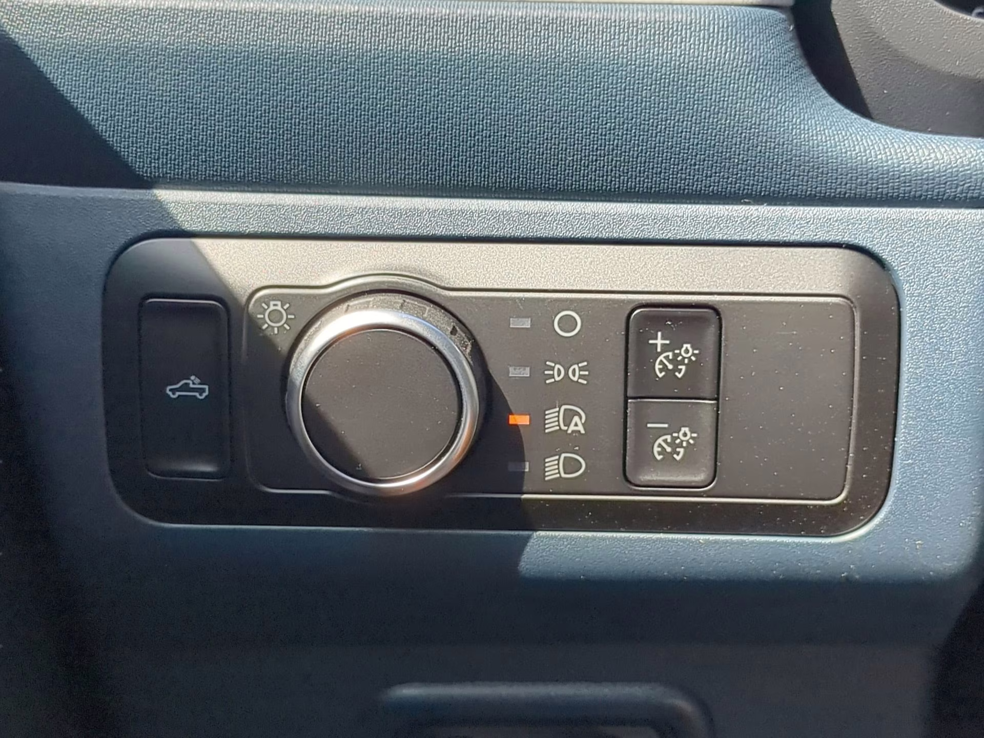 2026 Velocity Blue Ford Maverick XLT Crew Cab Pickup AWD Truck