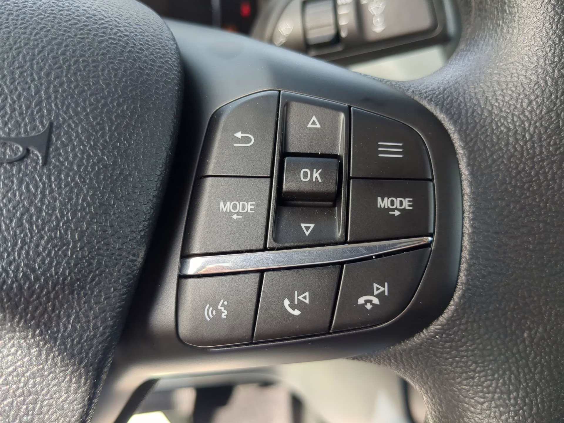 2026 Velocity Blue Ford Maverick XLT Crew Cab Pickup AWD Truck