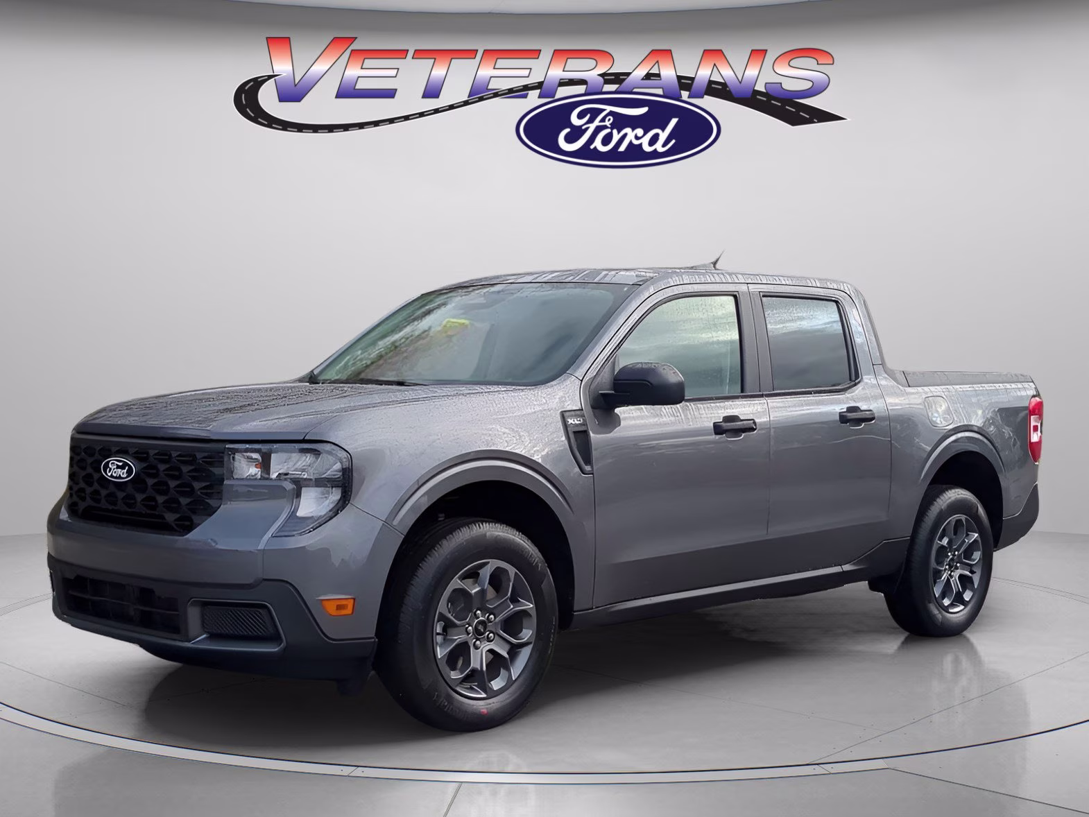 2026 Carbonized Gray Metallic Ford Maverick XLT Crew Cab Pickup AWD Truck