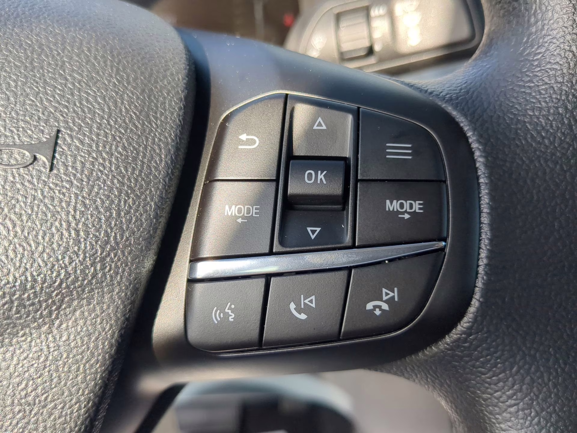 2026 Azure Gray Metallic Tri-Coat Ford Maverick XLT Crew Cab Pickup AWD Truck