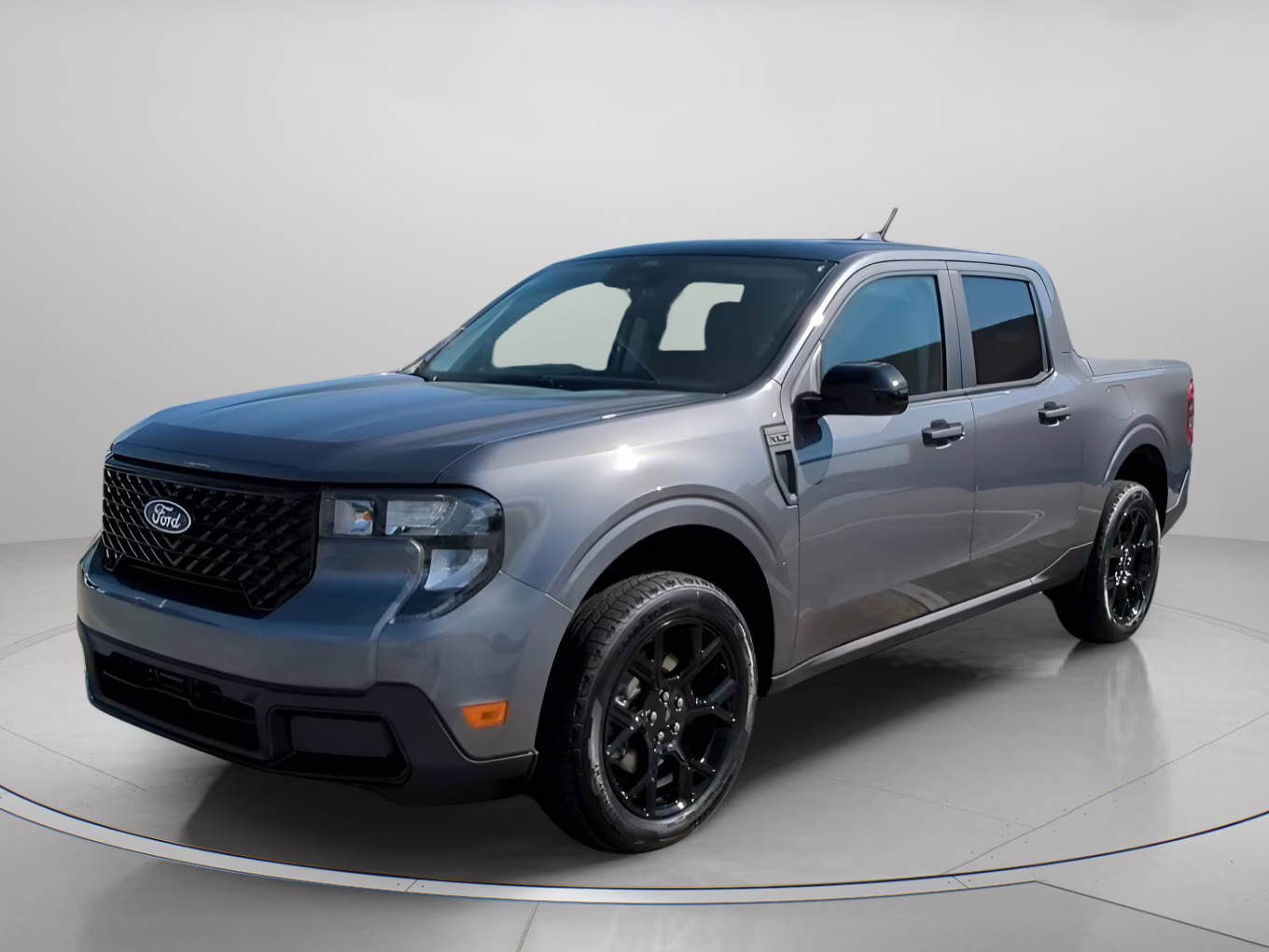 2026 Carbonized Gray Metallic Ford Maverick XLT Crew Cab Pickup AWD Truck