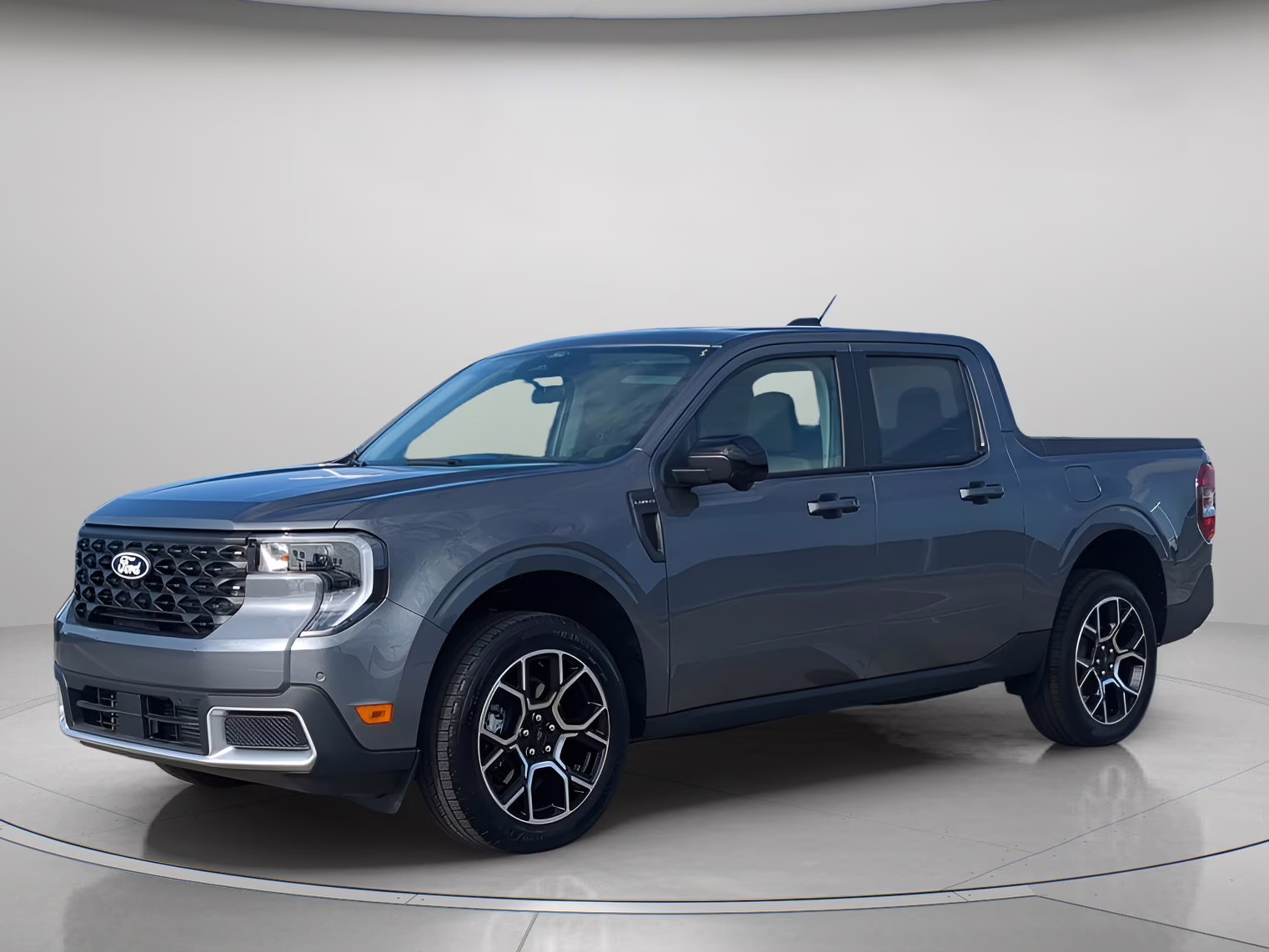 2026 Carbonized Gray Metallic Ford Maverick LARIAT Crew Cab Pickup AWD Truck