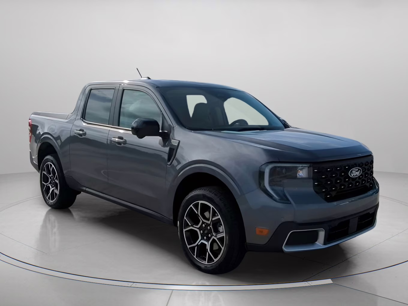 2026 Carbonized Gray Metallic Ford Maverick LARIAT Crew Cab Pickup AWD Truck