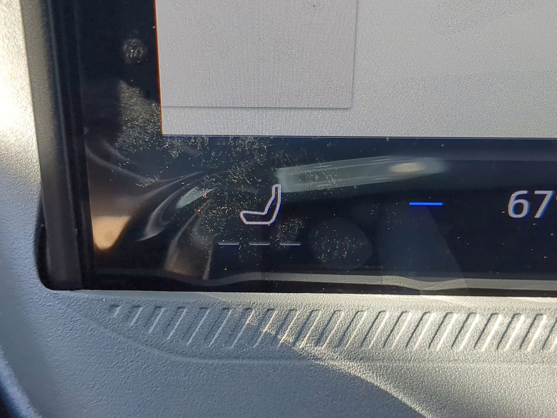 2026 Space White Metallic Ford Maverick LARIAT Crew Cab Pickup AWD Truck