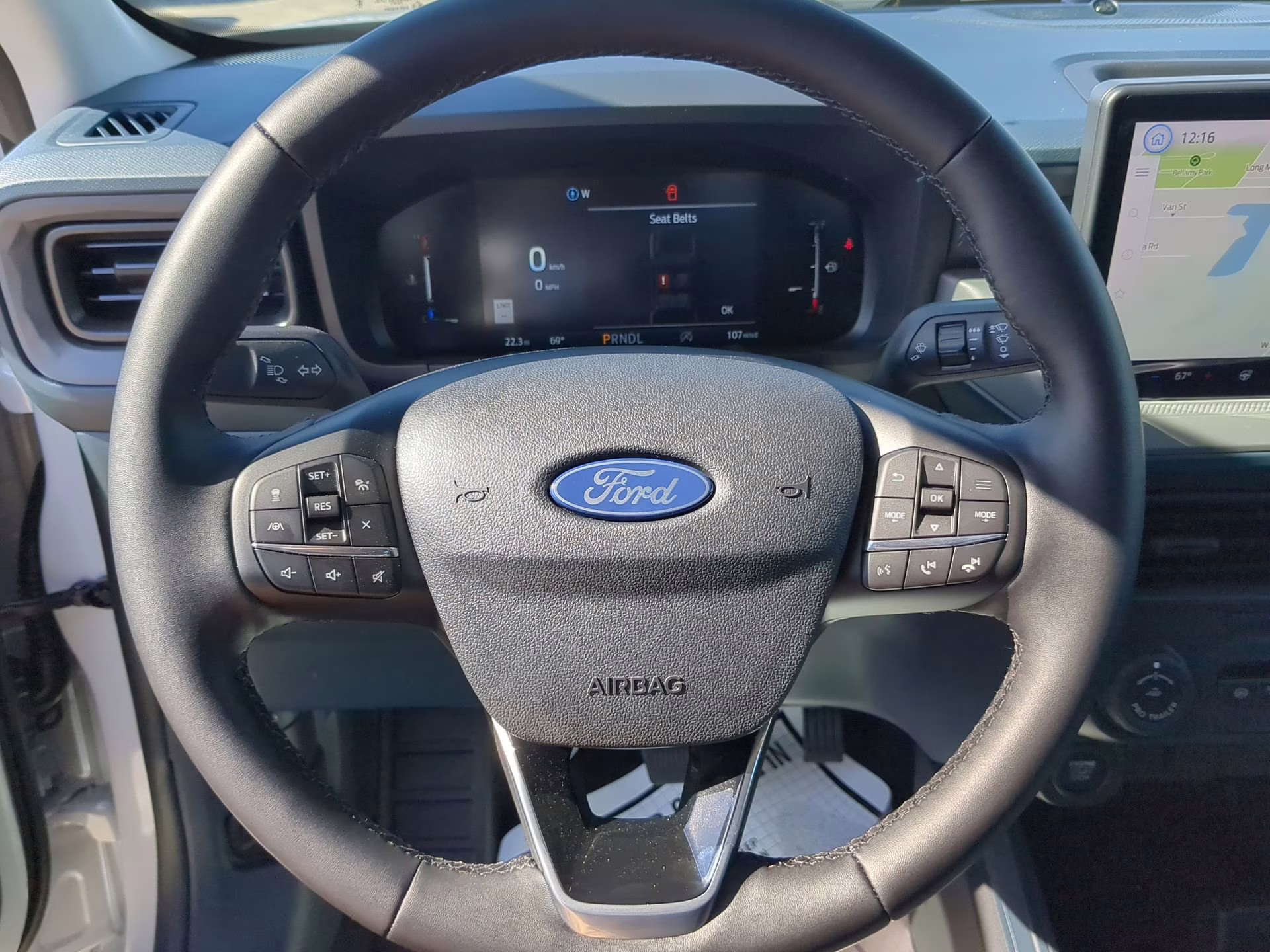 2026 Space White Metallic Ford Maverick LARIAT Crew Cab Pickup AWD Truck