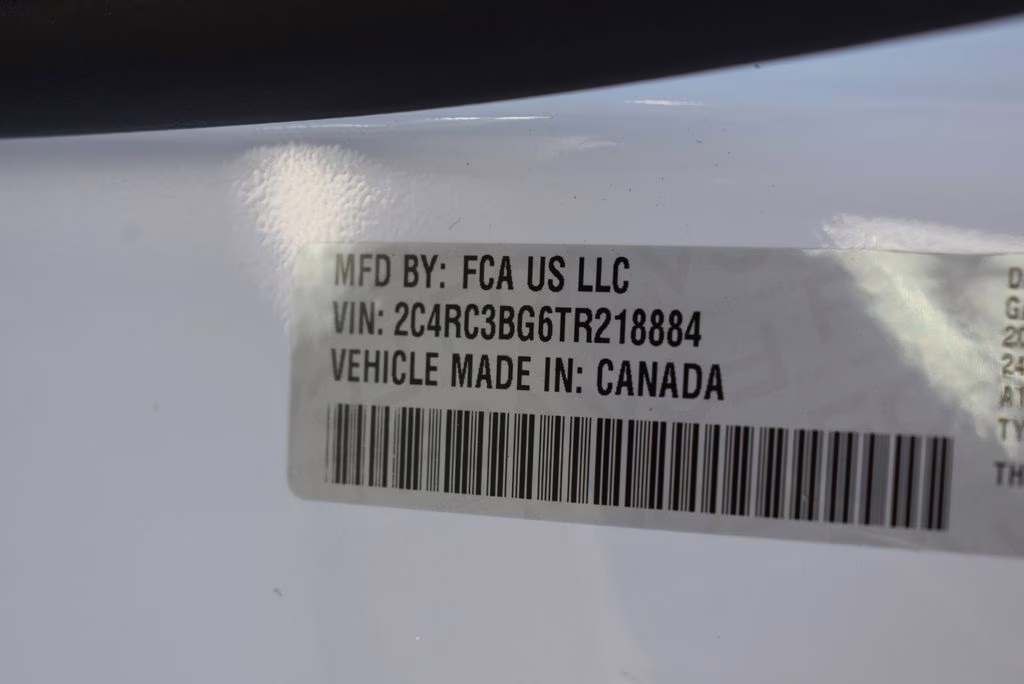 2026 Bright White Clearcoat Chrysler Pacifica Select AWD Van