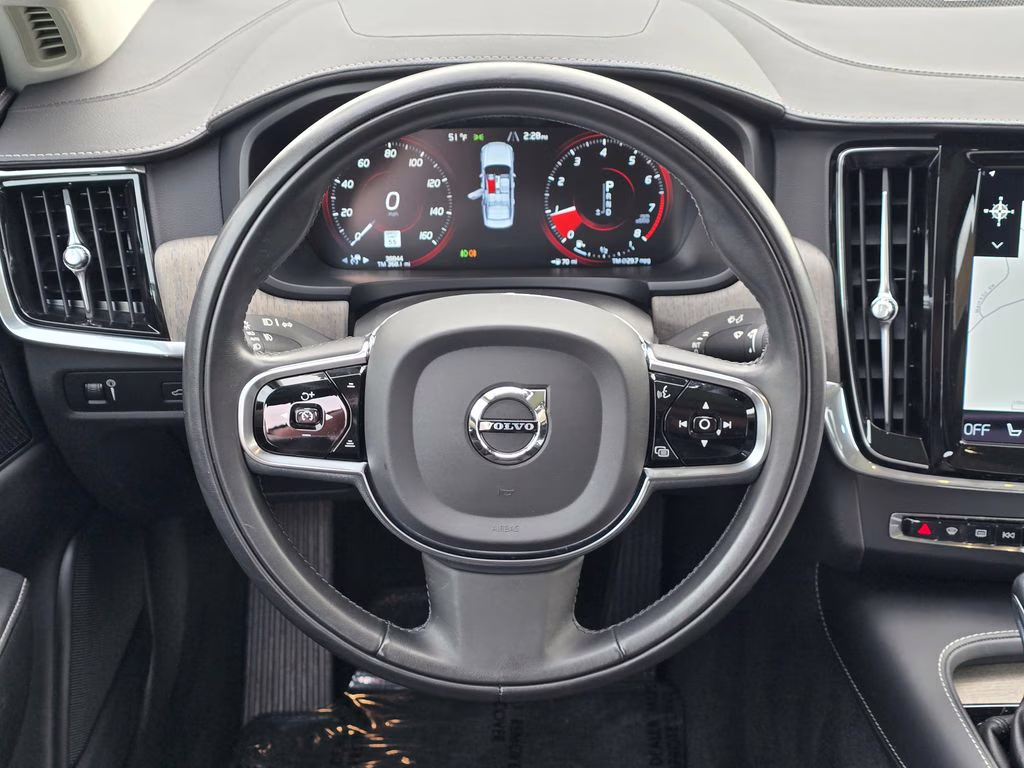 2021 Pebble Gray Metallic Volvo S90 T6 Inscription AWD Sedan