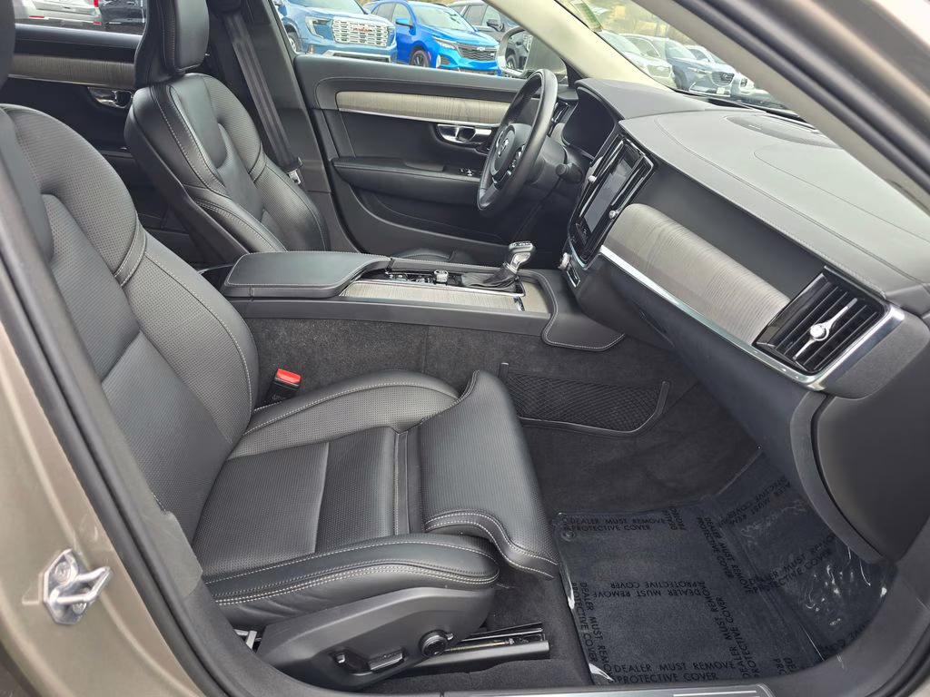 2021 Pebble Gray Metallic Volvo S90 T6 Inscription AWD Sedan