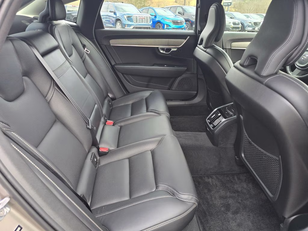 2021 Volvo S90 Inscription - Photo 27