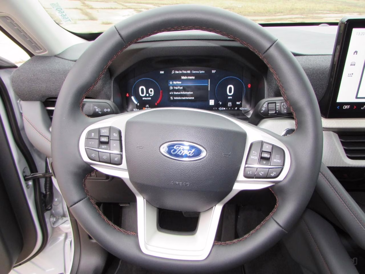 2026 Space White Metallic Ford Explorer Active 4X4 SUV