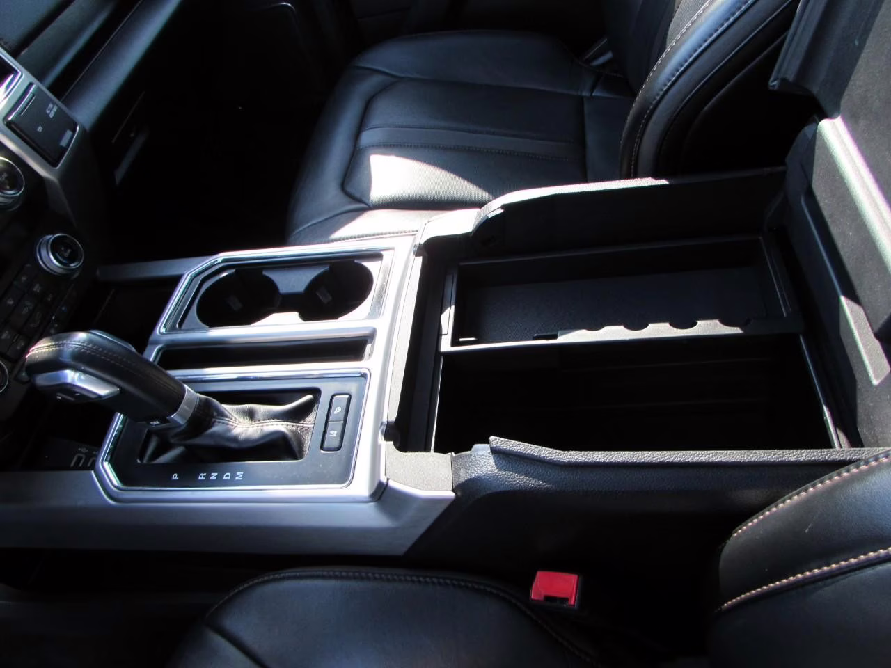 2019 Agate Black Metallic Ford F-150 Platinum 4X4 Truck