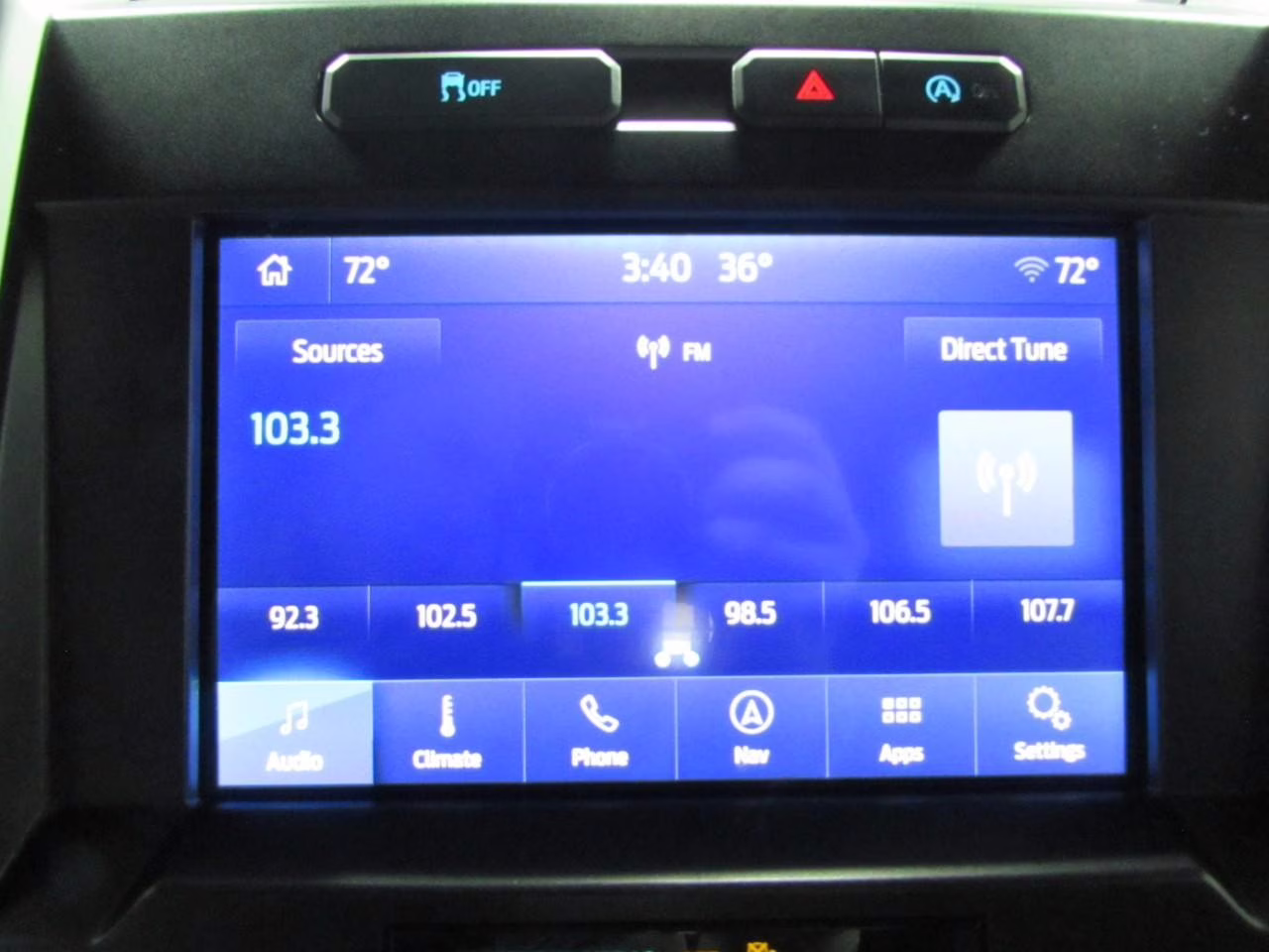 2019 Agate Black Metallic Ford F-150 Lariat 4X4 Truck