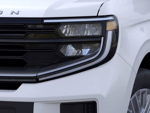2026 Star White Metallic Tri-Coat Ford Expedition Max Platinum 4X4 SUV