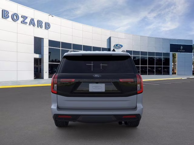 2026 Glacier Gray Metallic Tri-Coat Ford Expedition Tremor 4X4 SUV