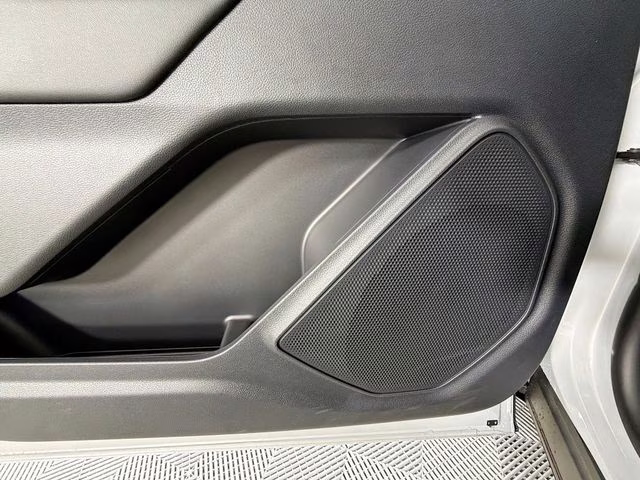 2026 Space White Metallic Ford Explorer ST-Line RWD SUV