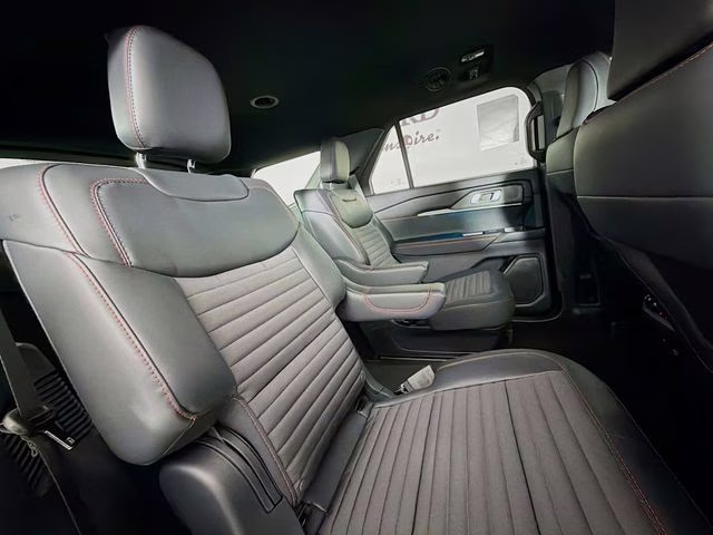 2026 Space White Metallic Ford Explorer ST-Line RWD SUV