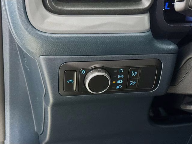 2026 Space White Metallic Ford Maverick XLT AWD Truck