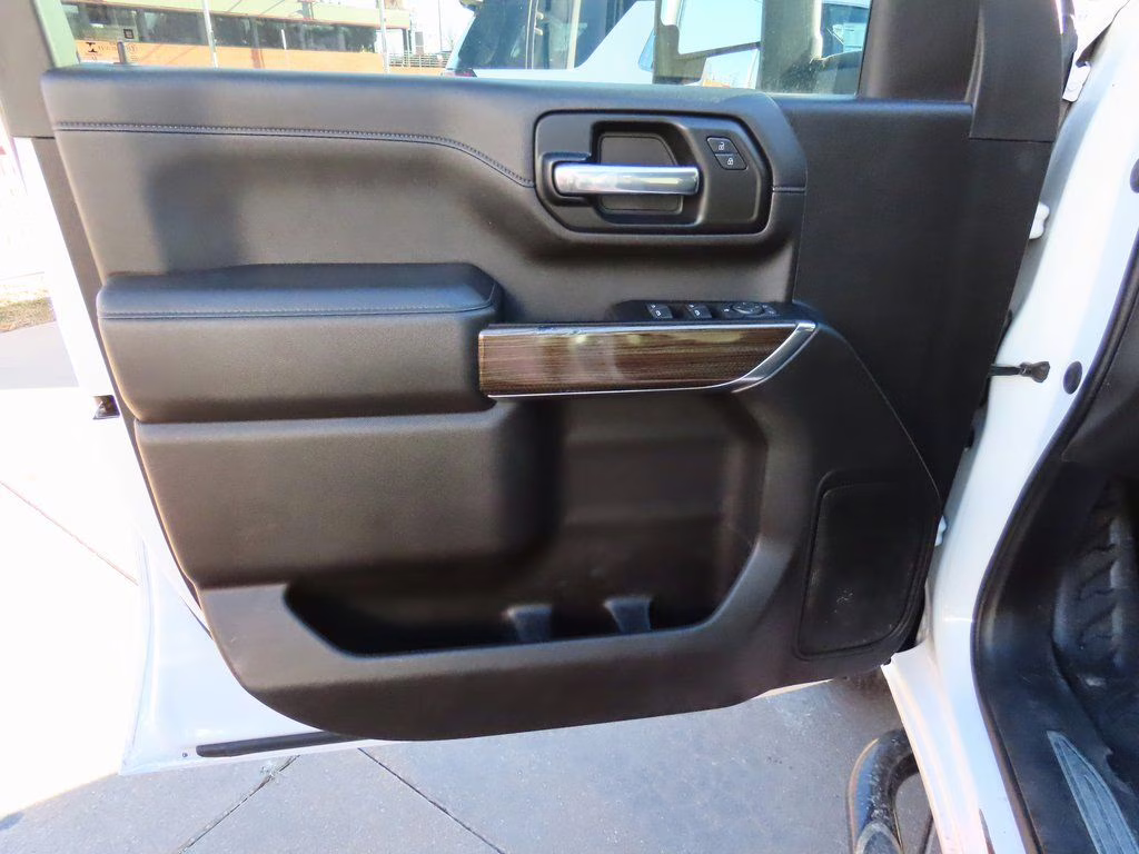 2023 Summit White Chevrolet Silverado 2500HD LT 4X4 Truck