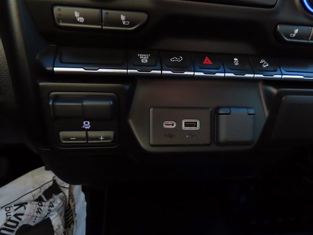 2023 Summit White Chevrolet Silverado 2500HD LT 4X4 Truck