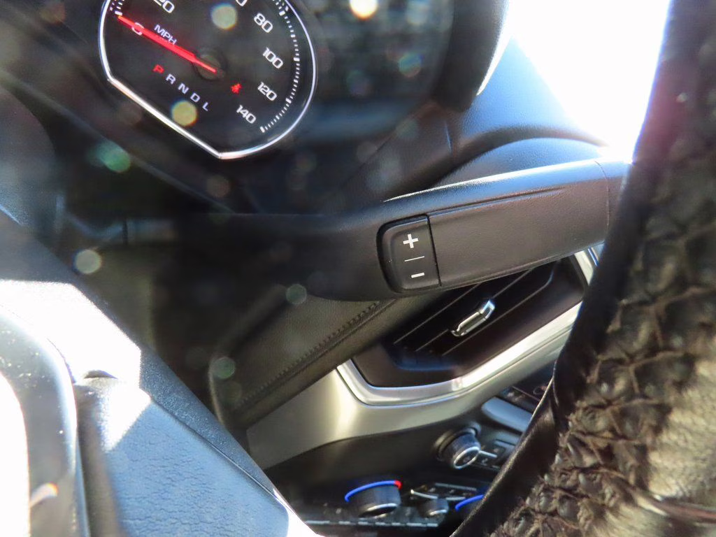 2023 Summit White Chevrolet Silverado 2500HD LT 4X4 Truck