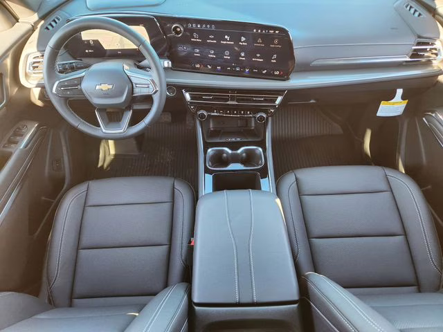 2026 Lakeshore Blue Metallic Chevrolet Traverse LT FWD SUV