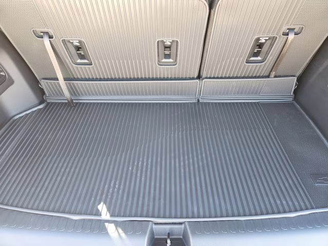 2026 Lakeshore Blue Metallic Chevrolet Traverse LT FWD SUV