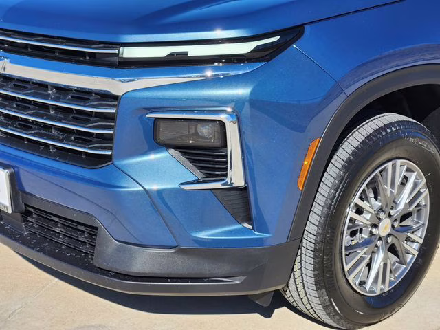 2026 Lakeshore Blue Metallic Chevrolet Traverse LT FWD SUV