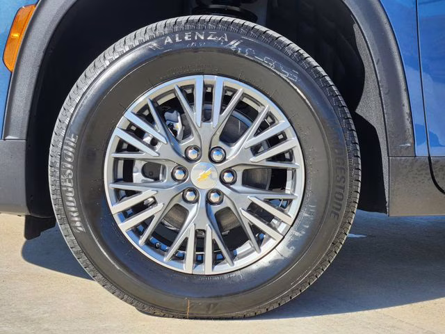 2026 Lakeshore Blue Metallic Chevrolet Traverse LT FWD SUV