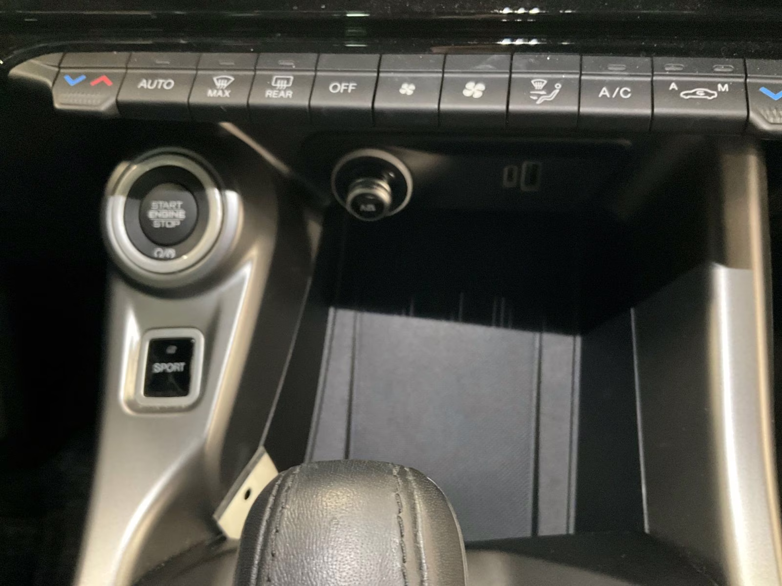 2024 8 Ball Dodge Hornet R/T AWD SUV