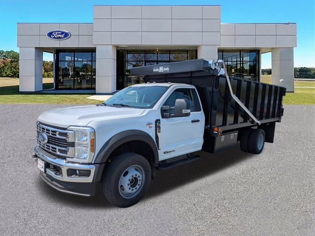 2026 Oxford White Ford Super Duty F-600 DRW XL 4X4 Truck
