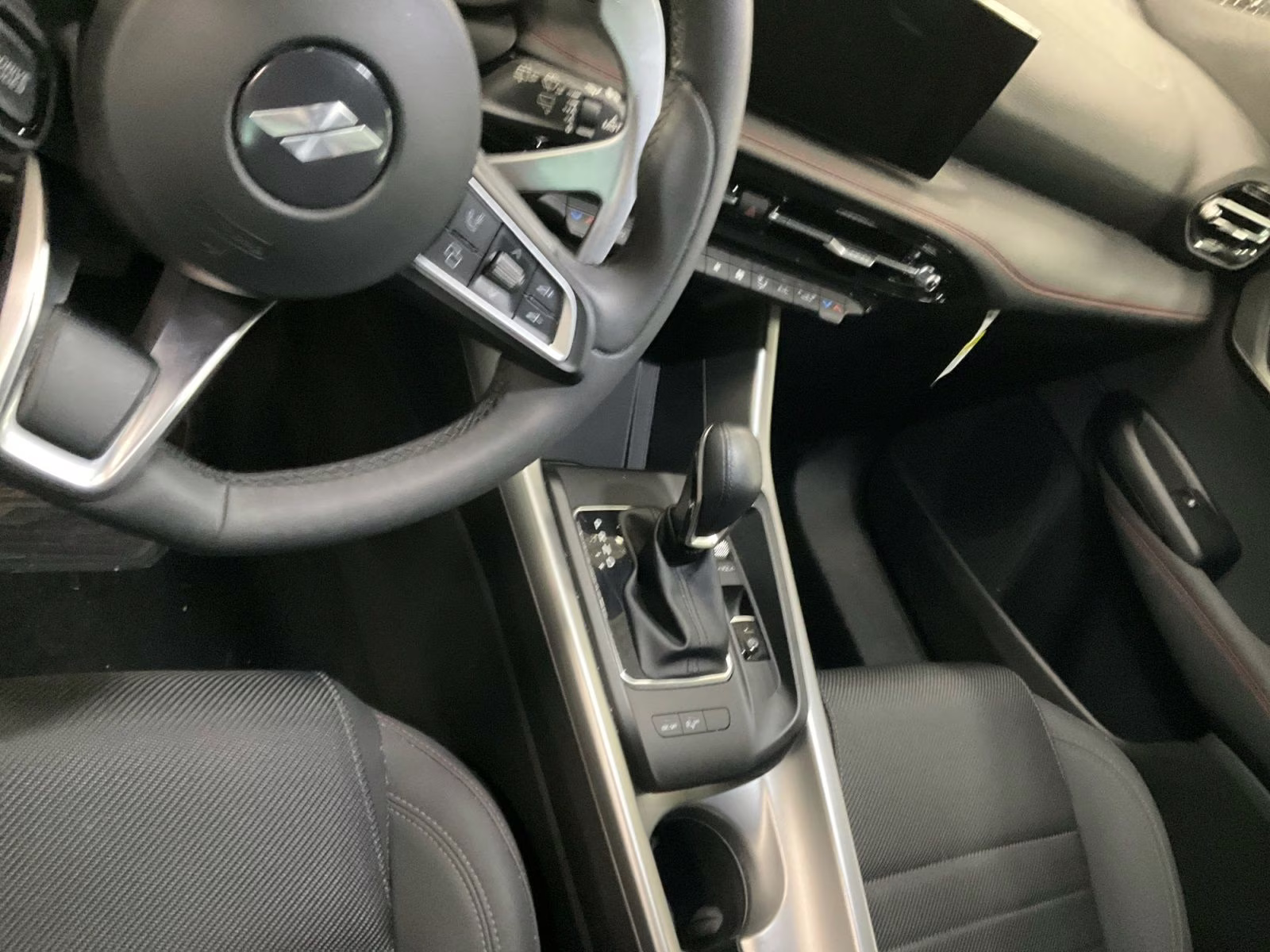 2024 8 Ball Dodge Hornet R/T AWD SUV